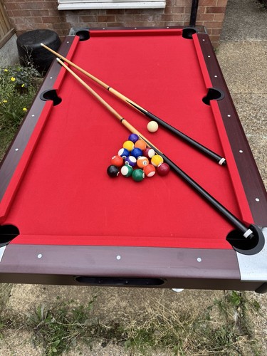 Pool table 6x3 with cues - 6x3,